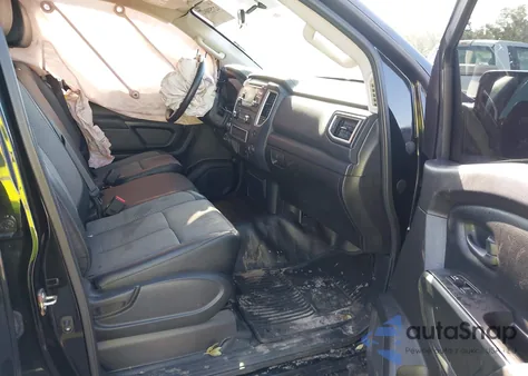 2017 Nissan Titan S z USA, uszkodzony, nr VIN 1N6AA1EJ4HN535921